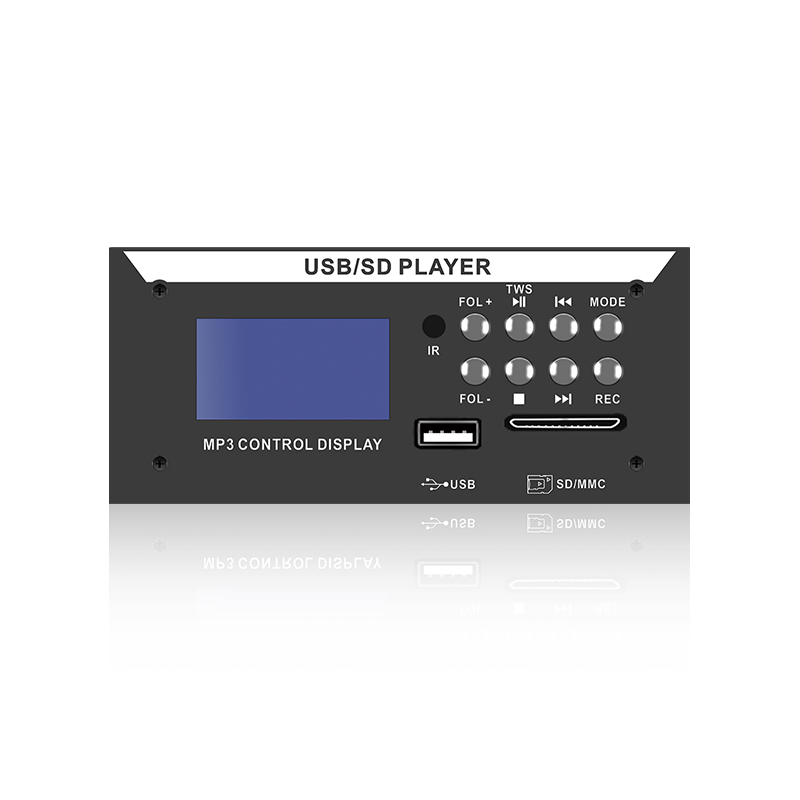 LCD8226: IR-afstandsbediening met acht knoppen, SD/USB-connector, LCD-scherm, MP3-speler met Bluetooth, TWS