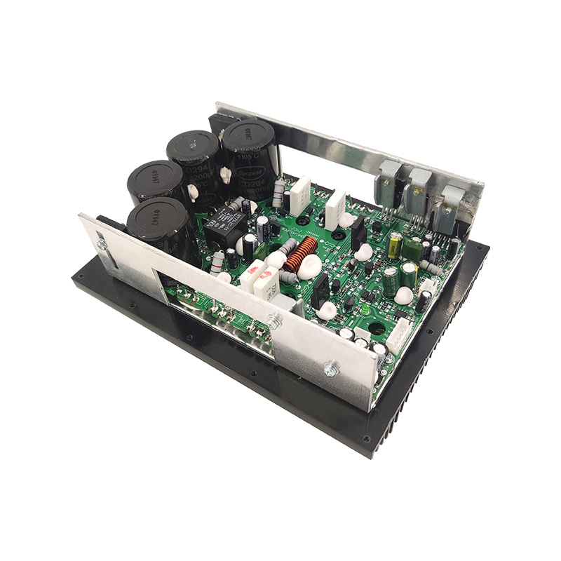 AMP500H+7294: LP 400W+HP 100W krachtige uitgang met U-vormige aluminium radiator Klasse H eindversterkermodule