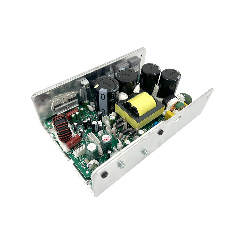 EON180S: LP 400W/4ohm klasse D houten subwoofer eindversterkermodule